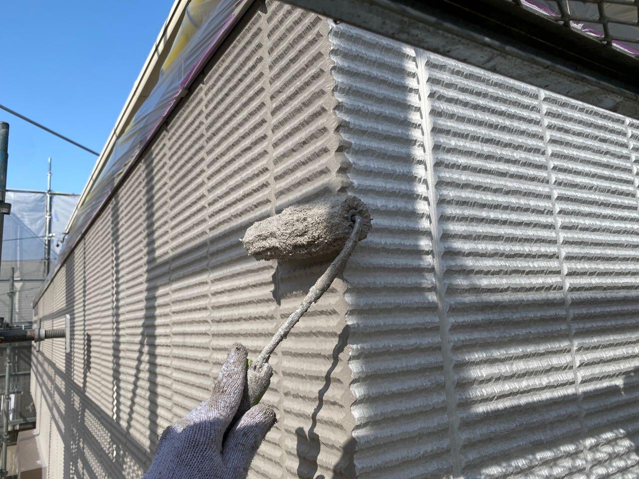 【外壁塗装1】中塗り