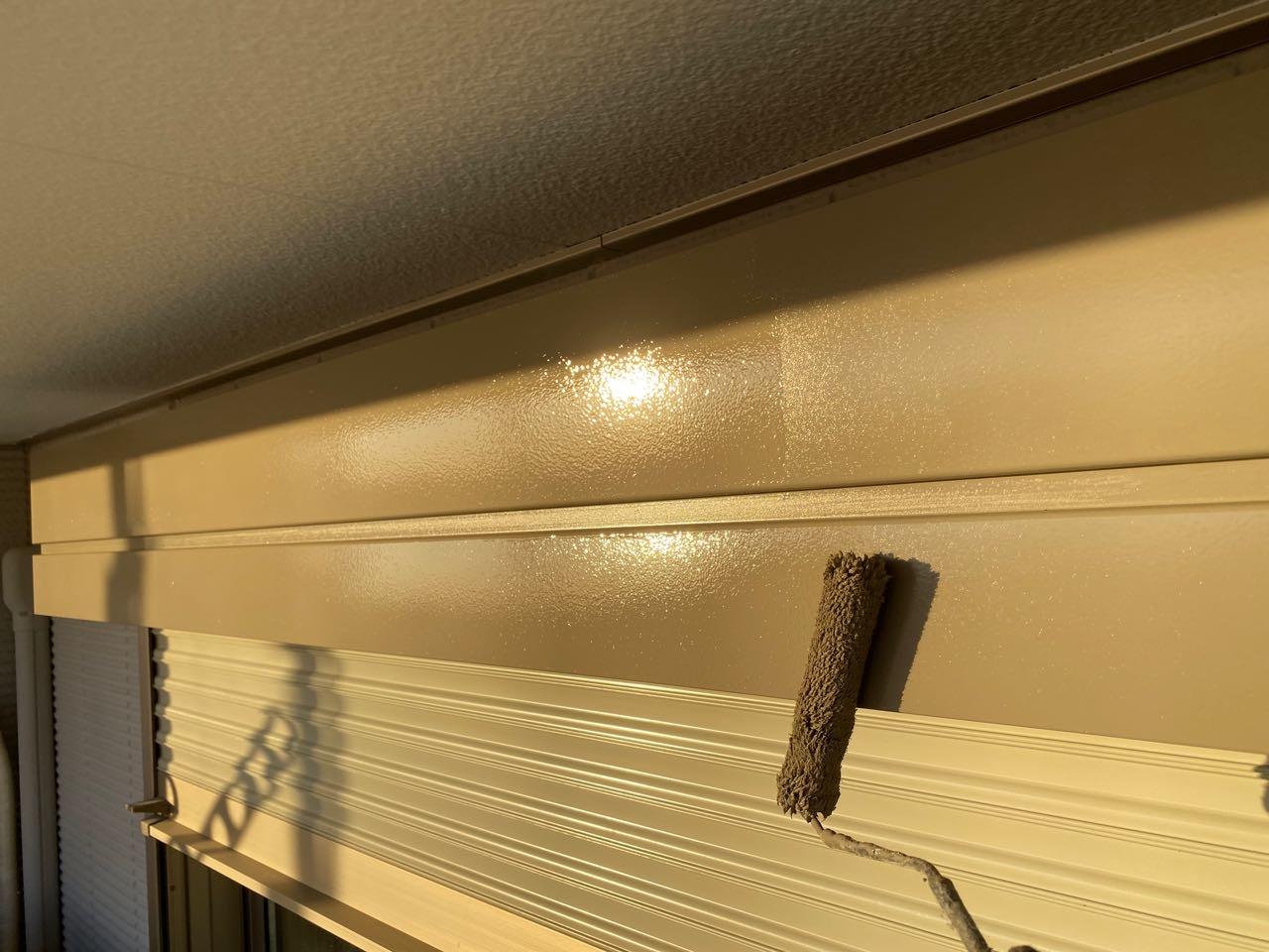 【シャッターボックス塗装】上塗り