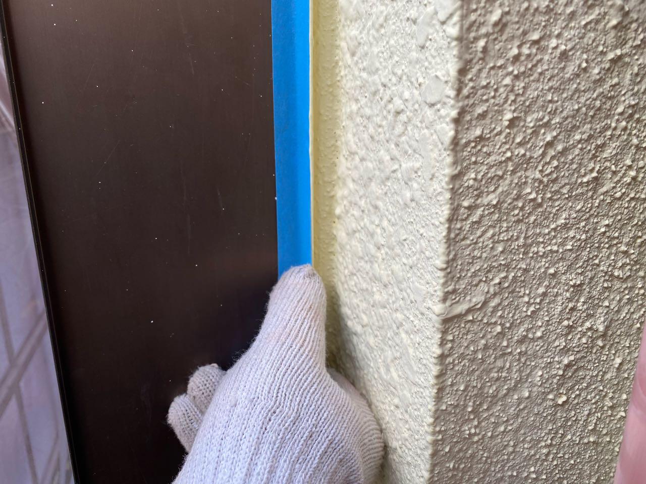 【シーリング工事】マスキング貼り