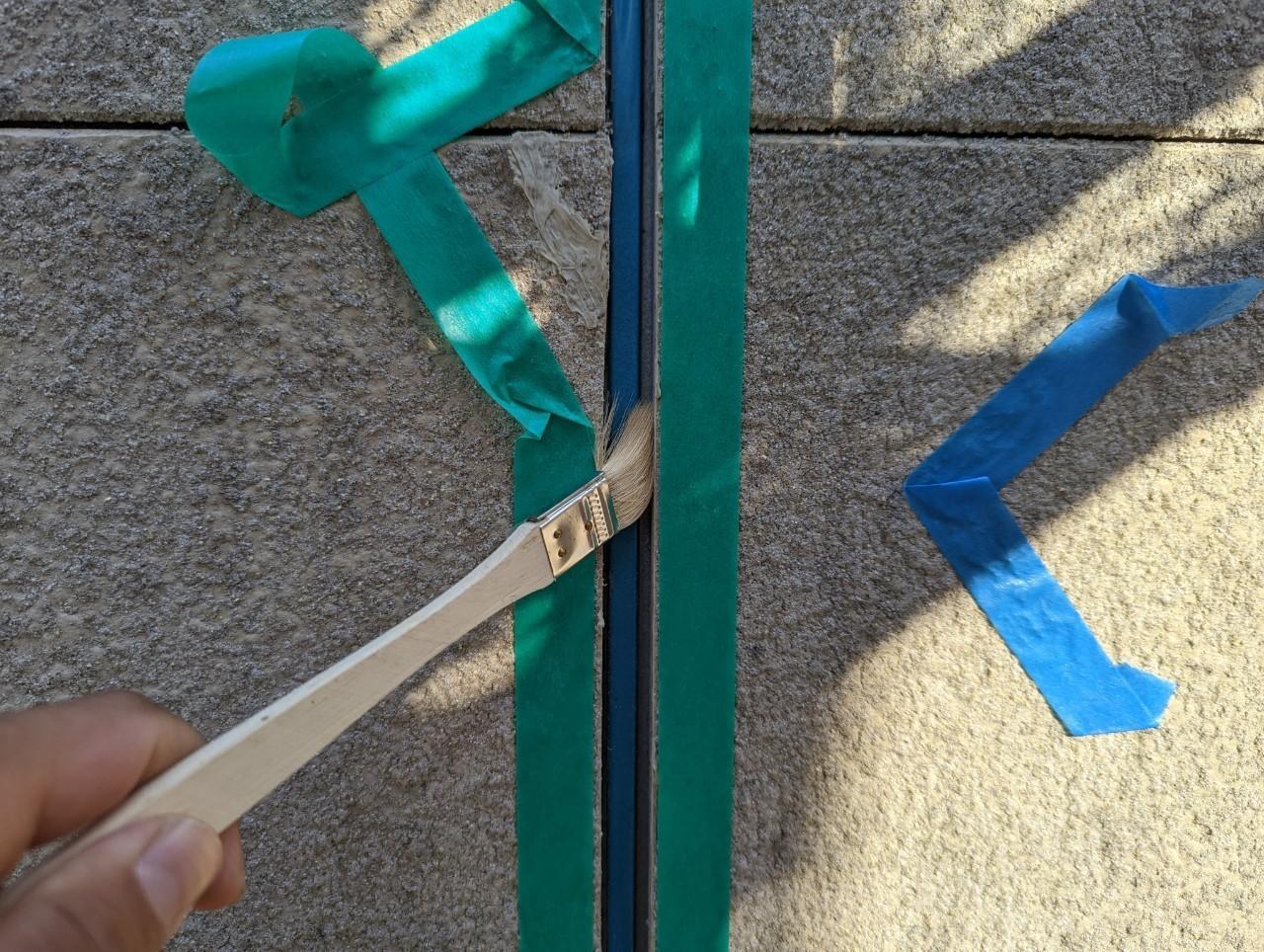 【シーリング工事】プライマー処理