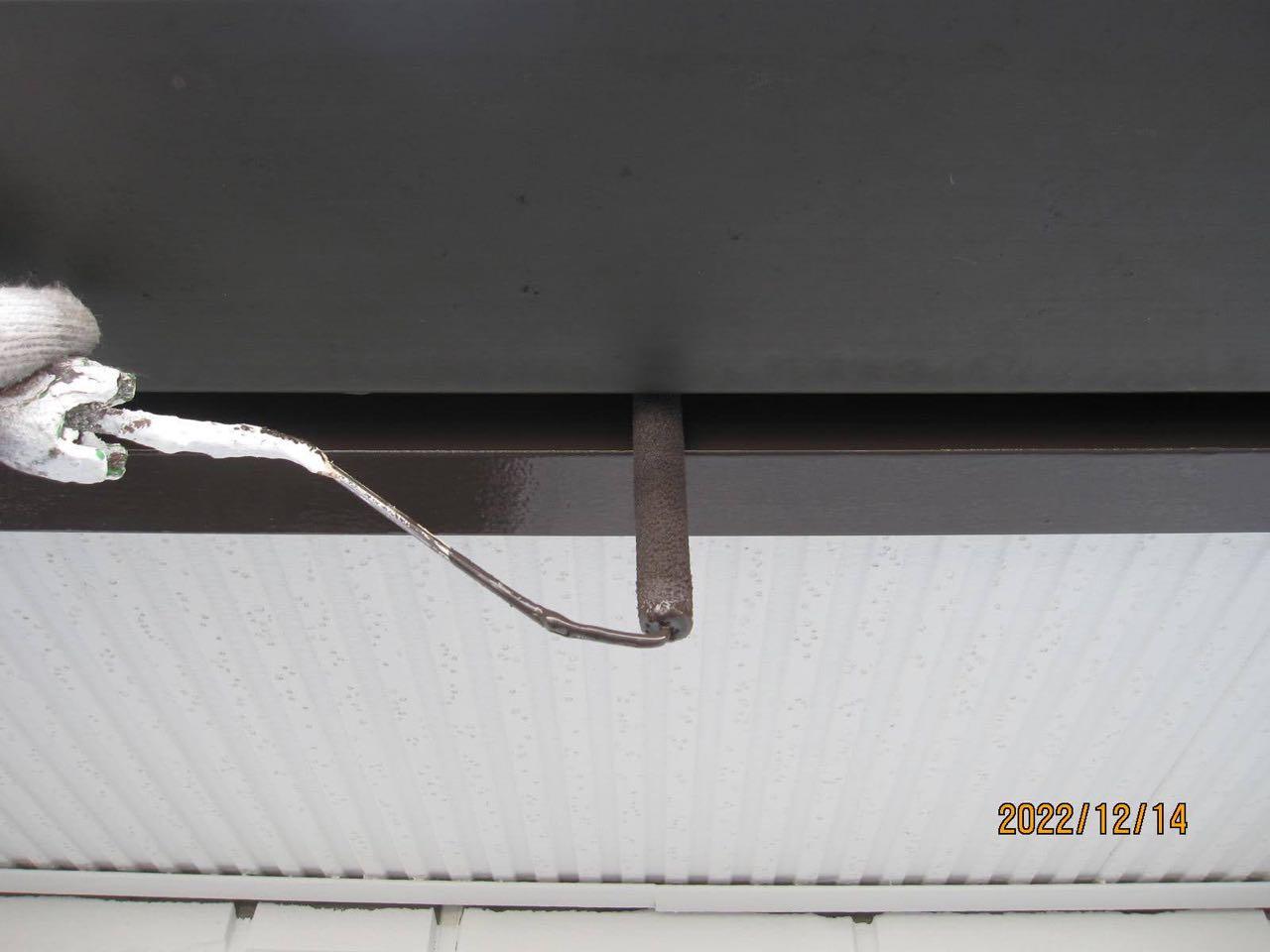 【破風・鼻隠し塗装】上塗り