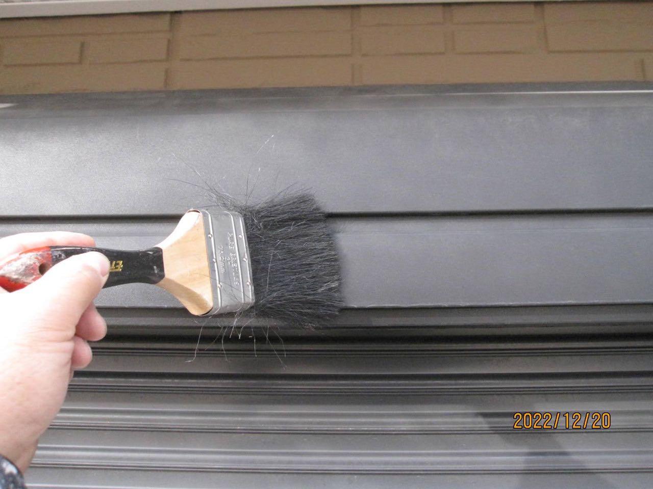 【シャッターボックス塗装】ケレン作業