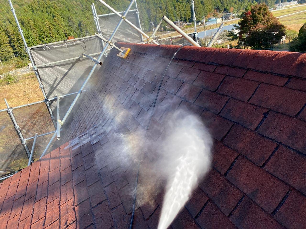 【屋根洗浄】バイオ洗剤塗布