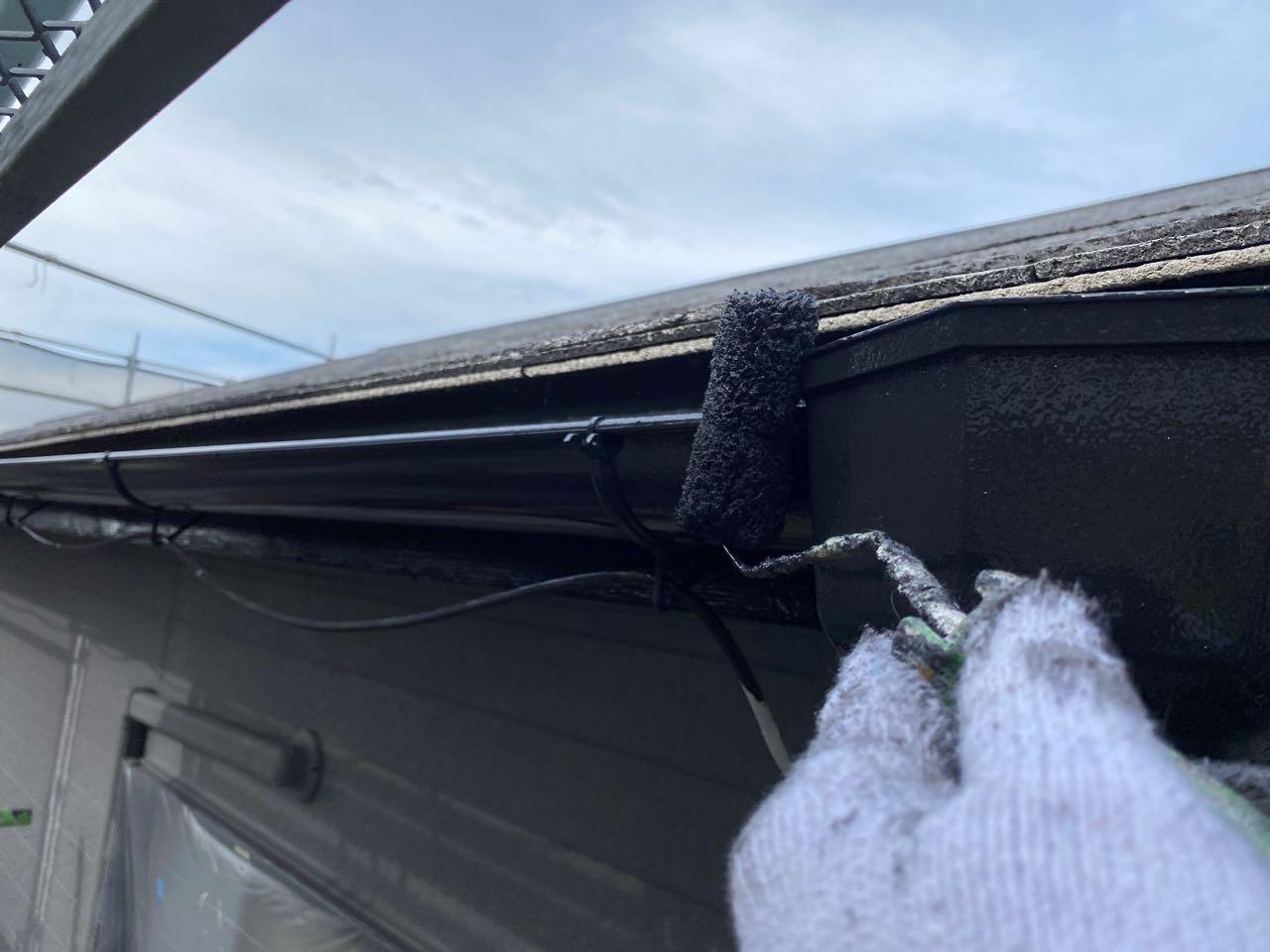 【雨樋塗装】上塗り