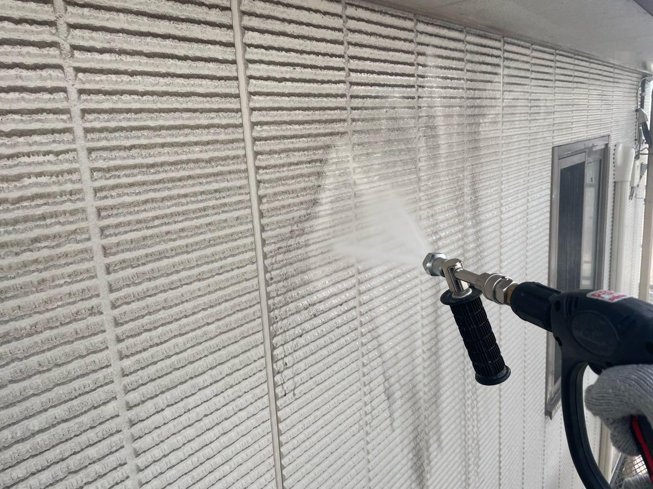 【外壁洗浄】バイオ洗剤塗布