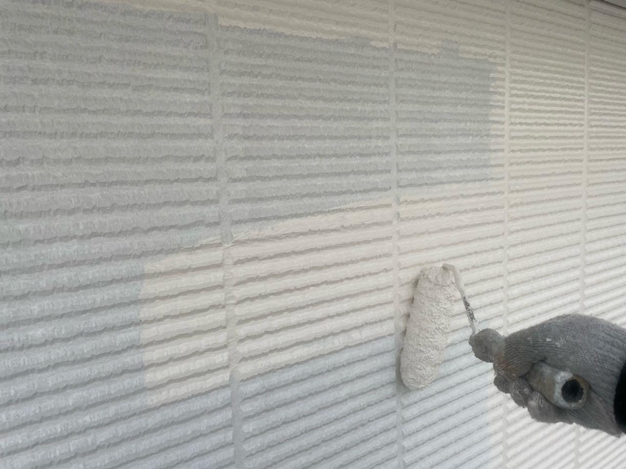 【外壁塗装1】中塗り