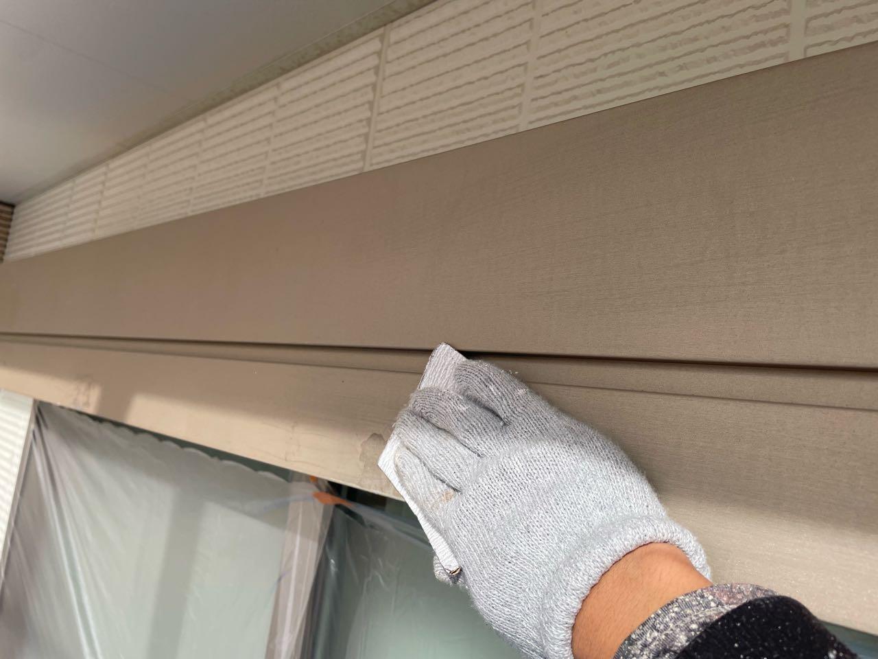 【シャッターボックス塗装】ケレン作業