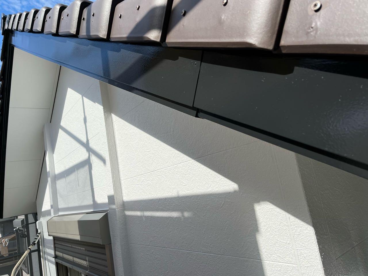 【破風・鼻隠し塗装】完了