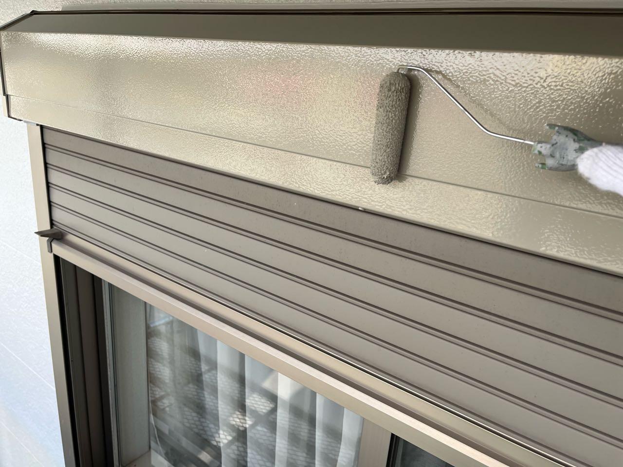 【シャッターボックス塗装】上塗り