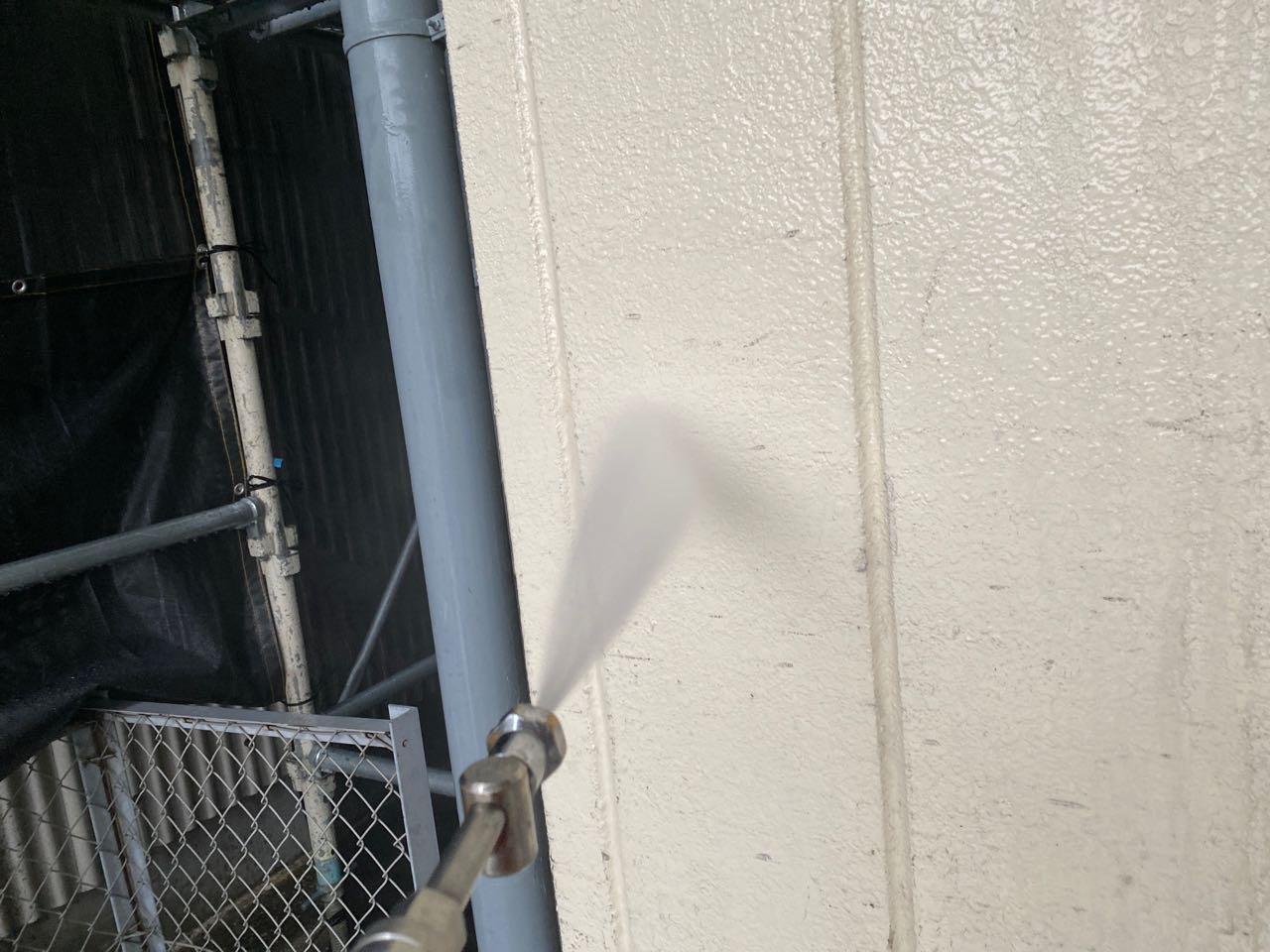 【外壁洗浄】高圧水洗浄