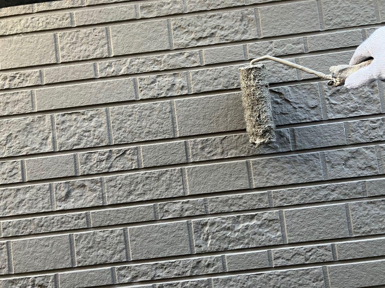 【外壁塗装1】中塗り