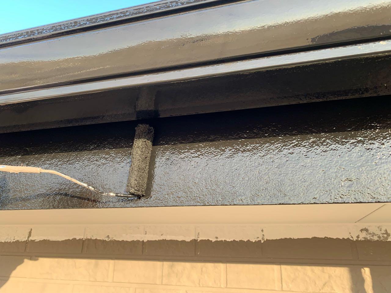 【破風・鼻隠し塗装】上塗り