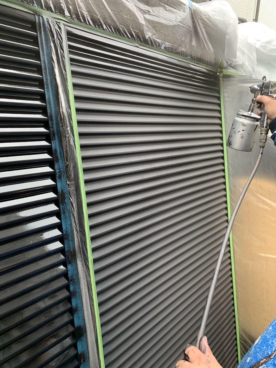 【雨戸塗装】下塗り