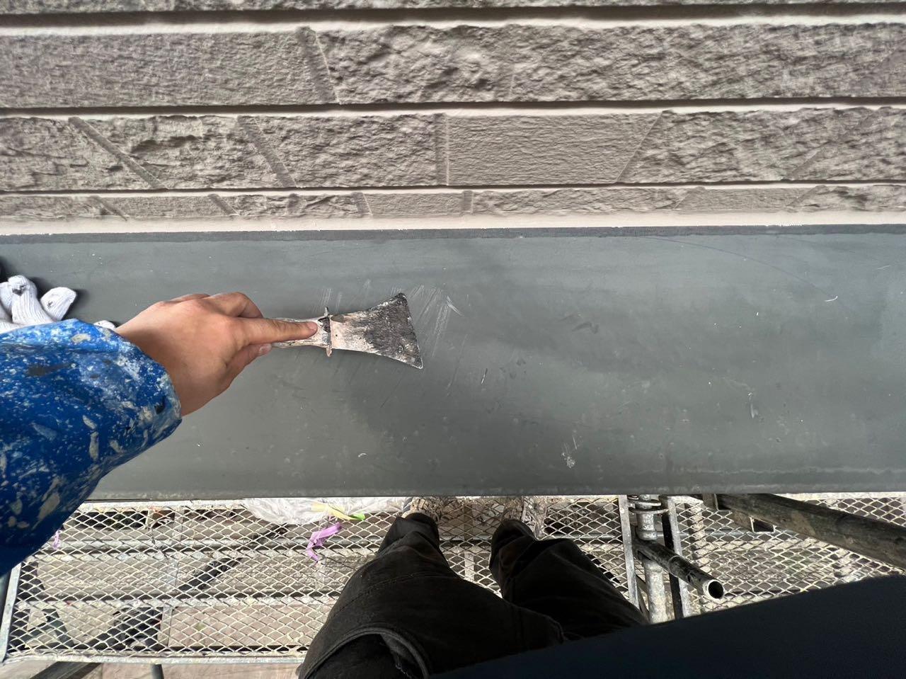 【庇塗装】ケレン作業