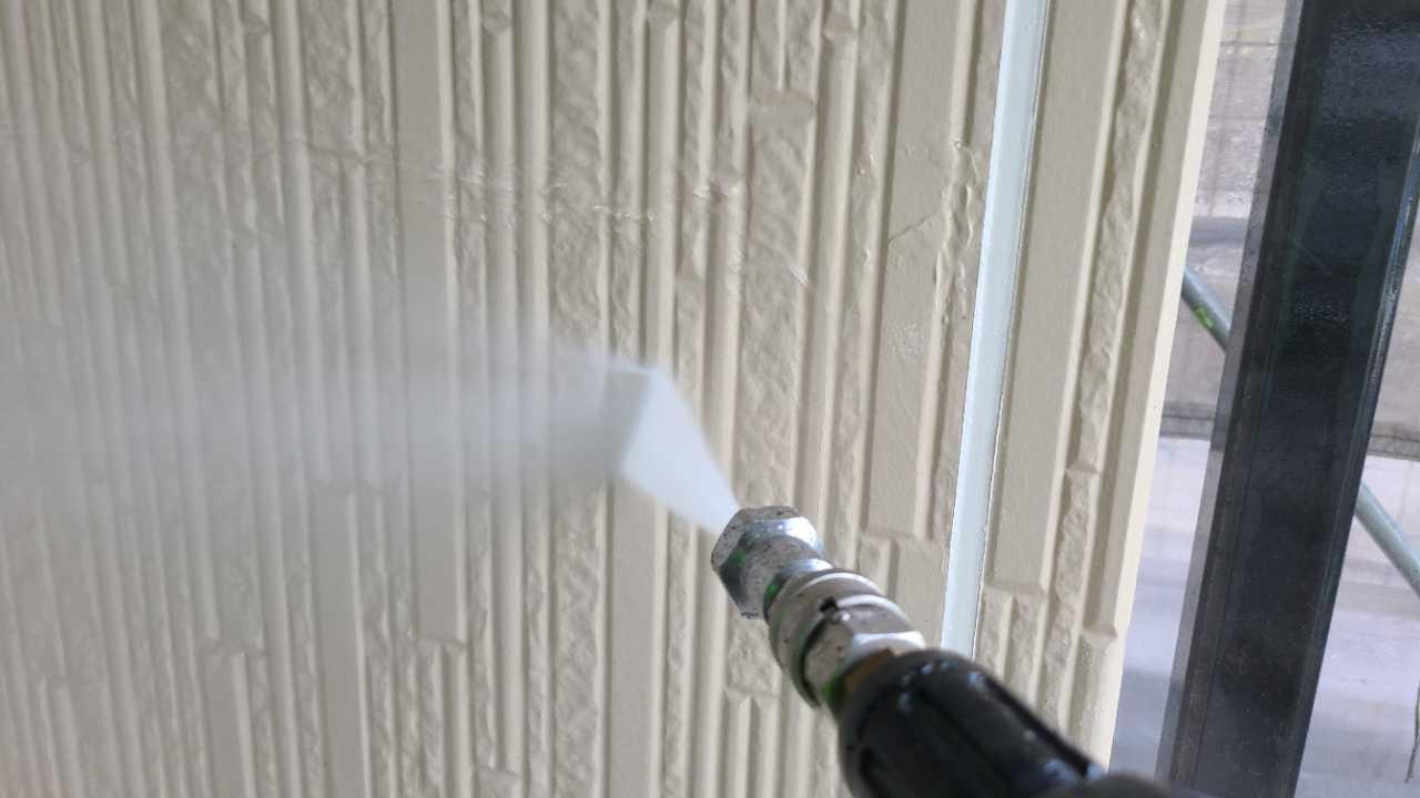 【外壁洗浄】高圧水洗浄