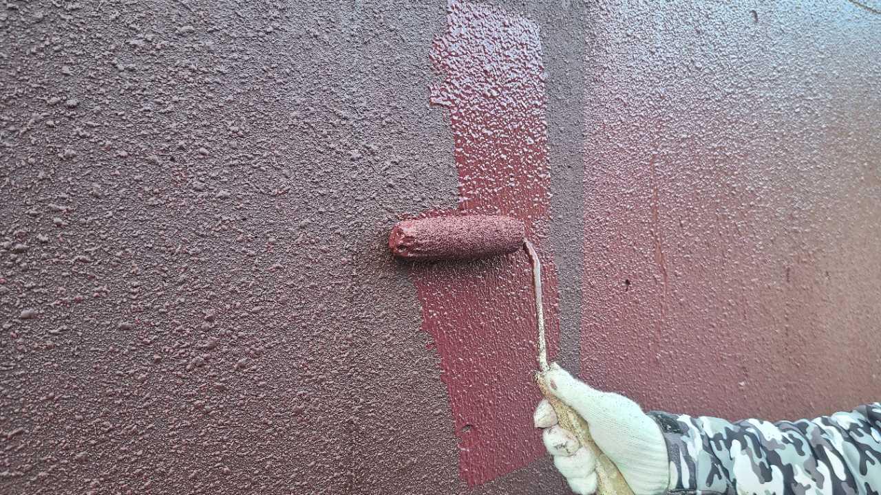 【擁壁塗装】仕上げ塗装2回目