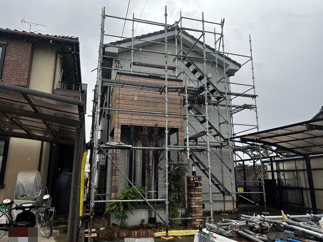 【足場設置工事】設置中