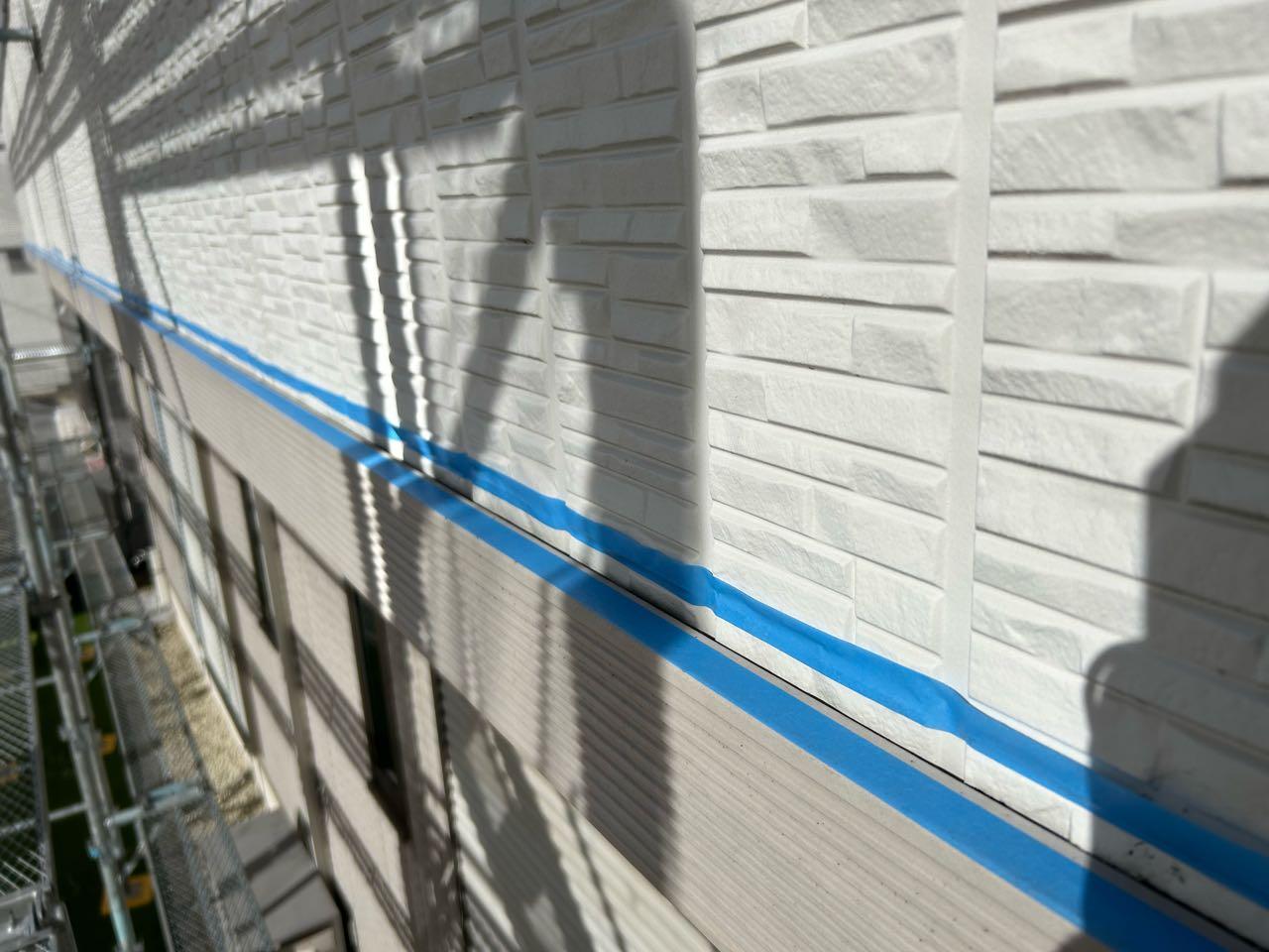 【シーリング工事】マスキング貼り