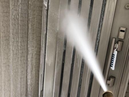 【外壁洗浄】バイオ洗剤塗布