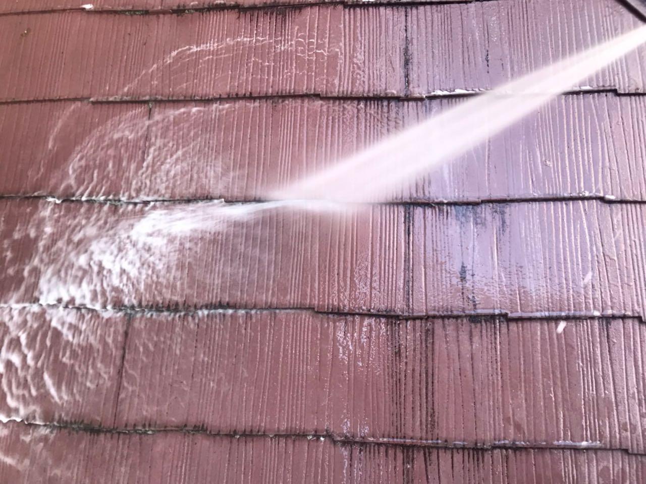 【屋根洗浄】バイオ洗剤塗布