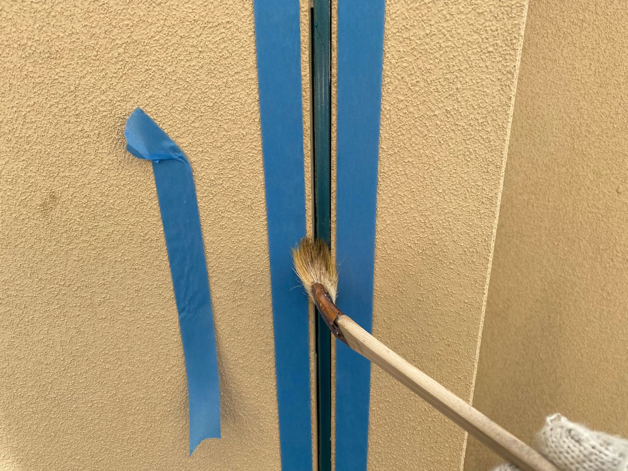 プライマー塗布します。
