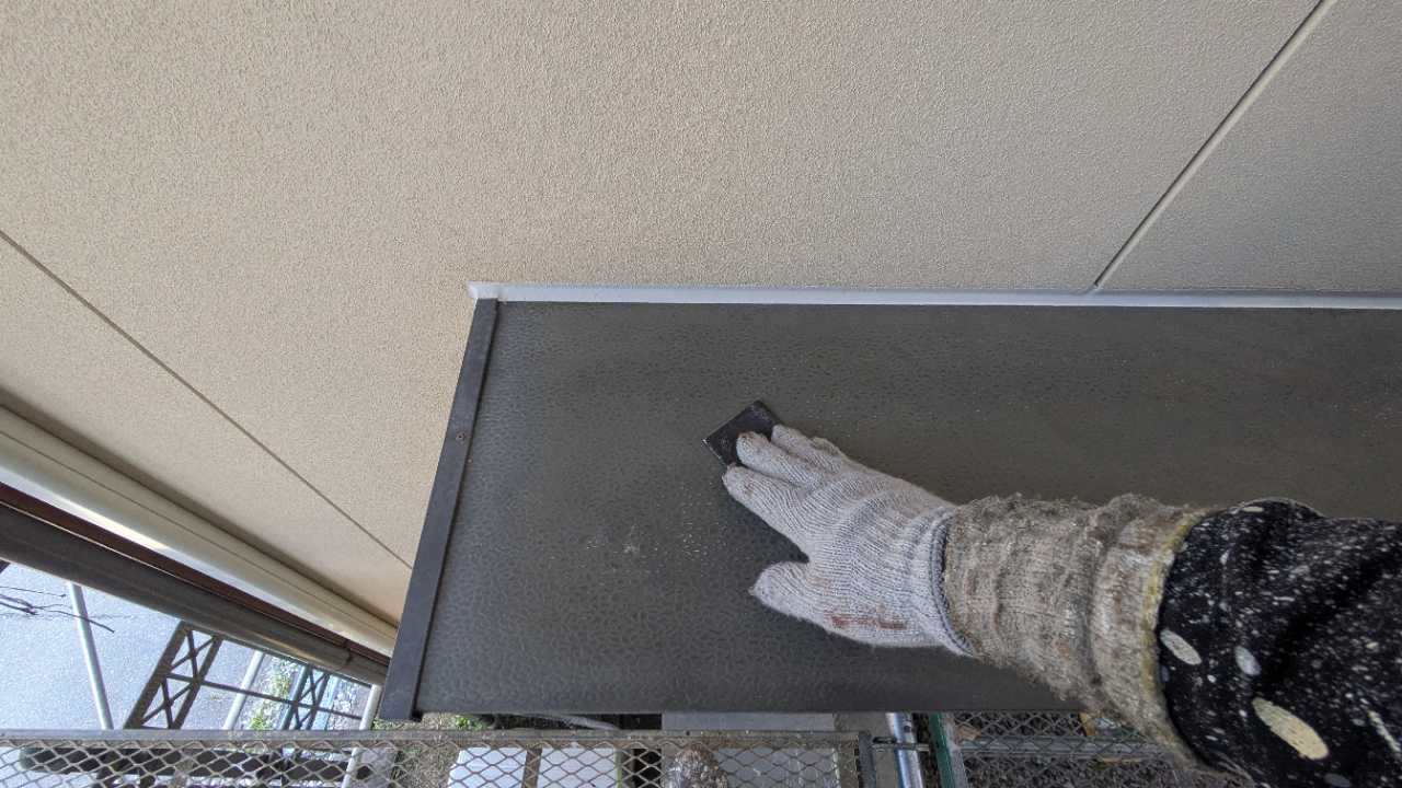 ケレン作業です。