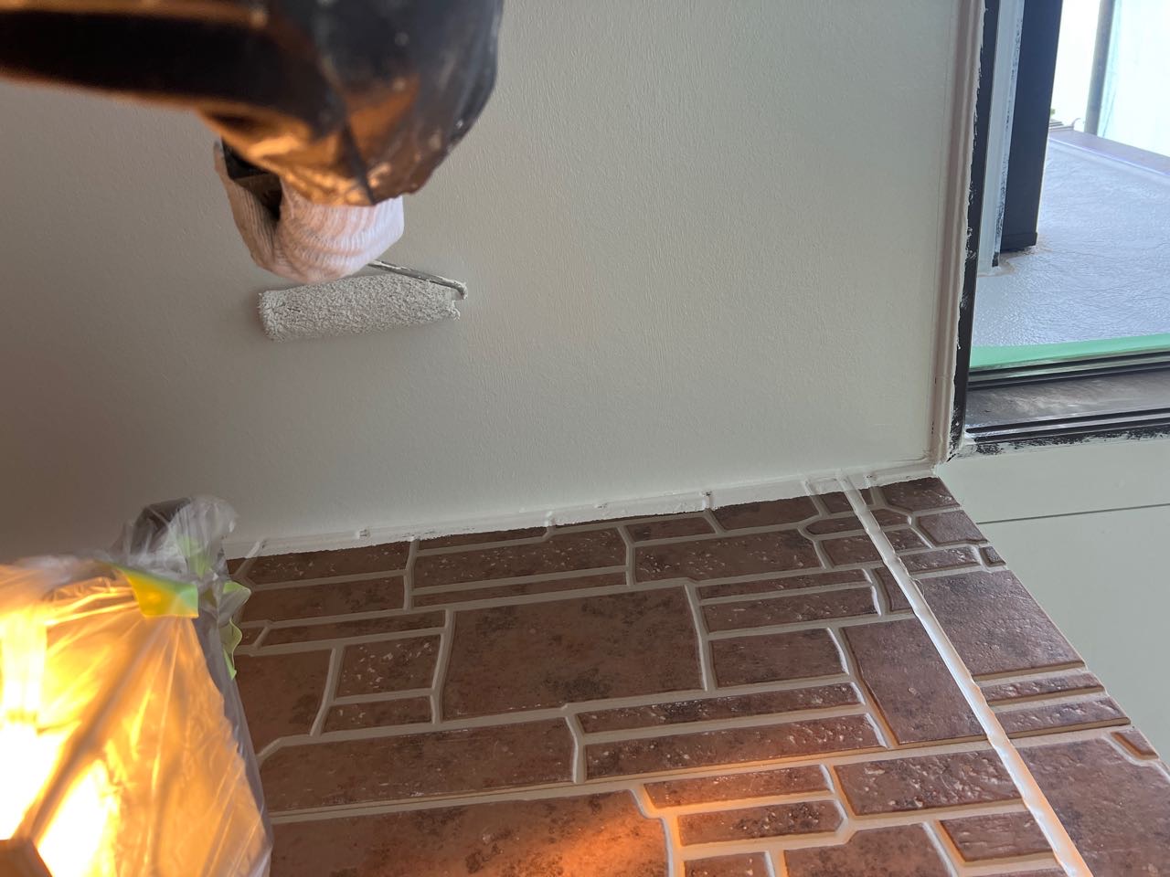 仕上げ塗装2回目です。