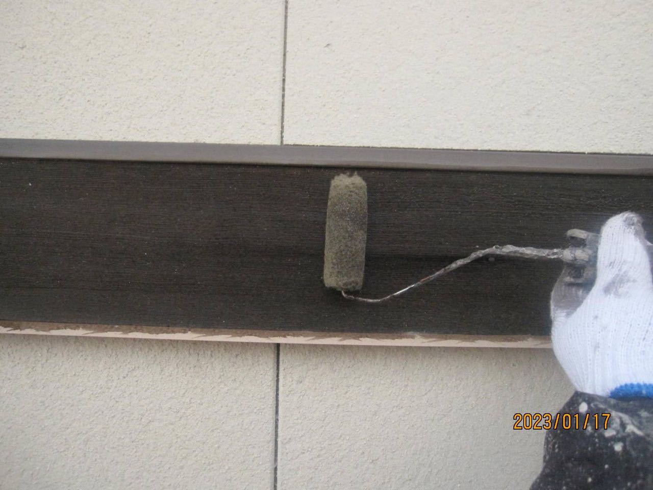 仕上げ塗装2回目です。