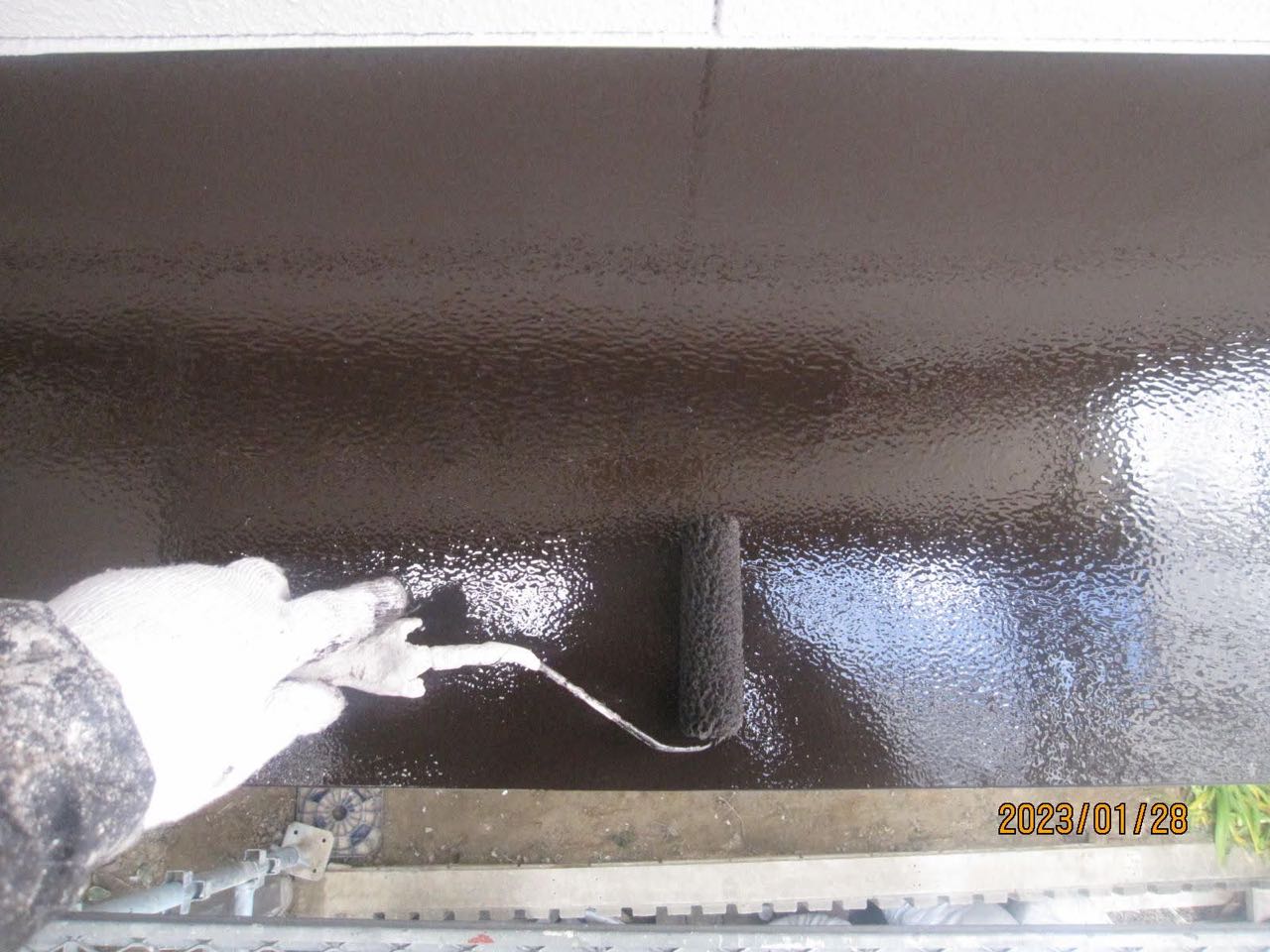 仕上げ塗装2回目です。