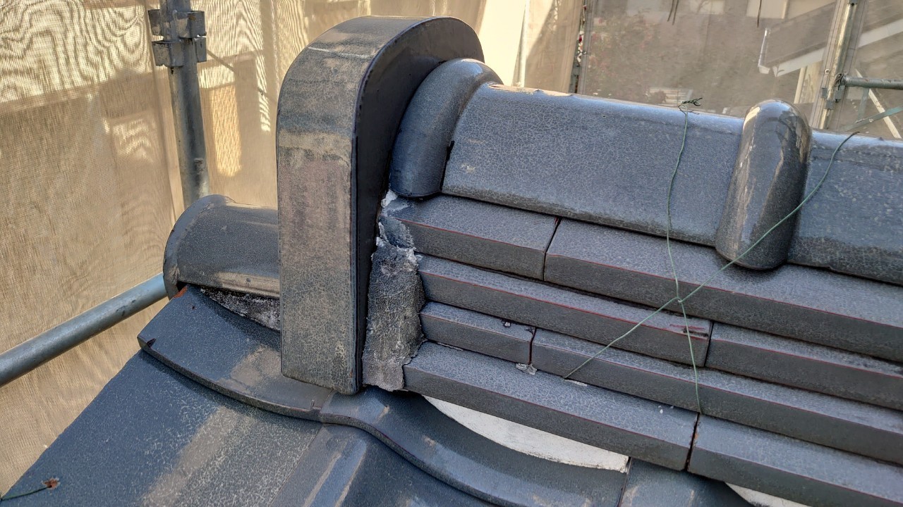 鬼瓦施工前です。