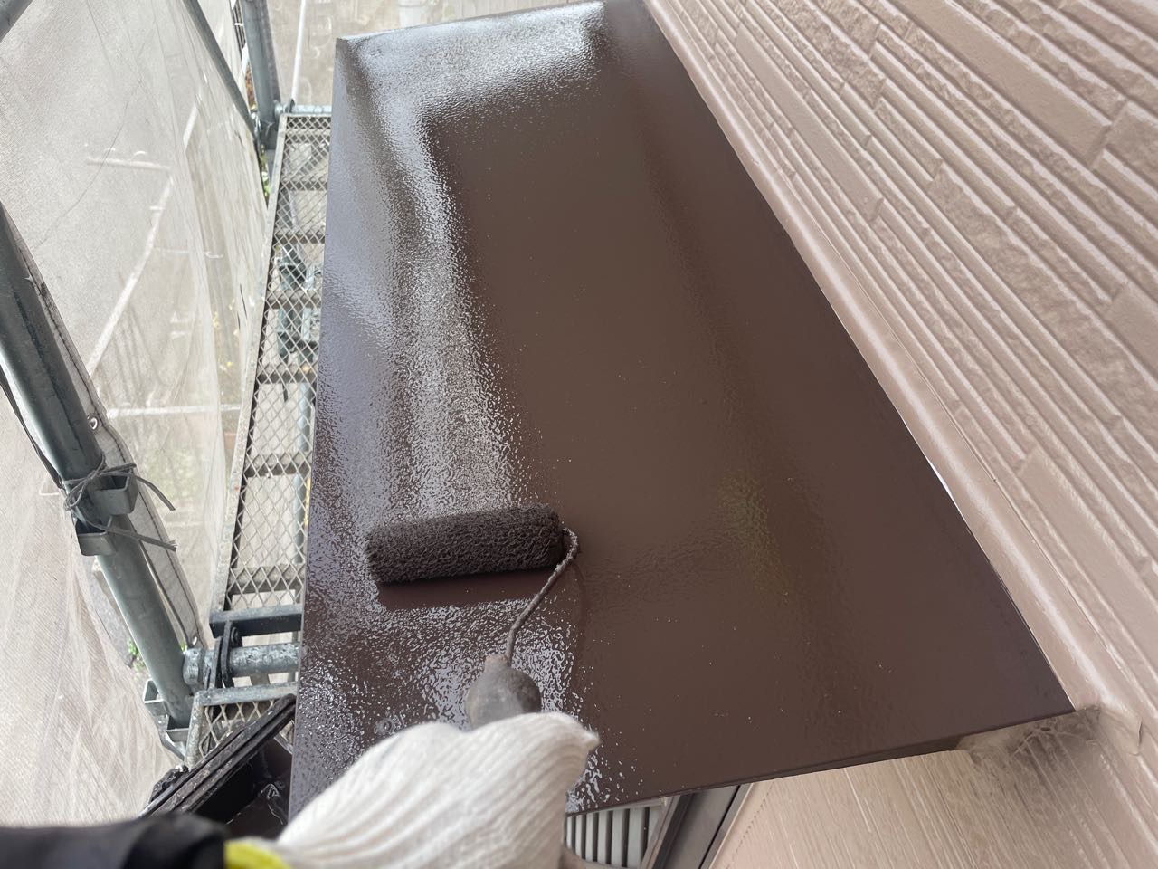 仕上げ塗装2回目です。