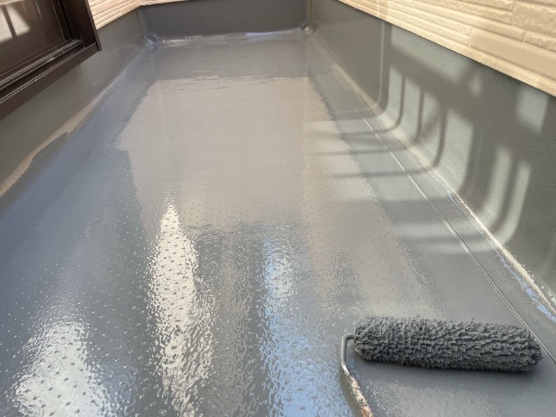 ウレタン防水塗布2回目。