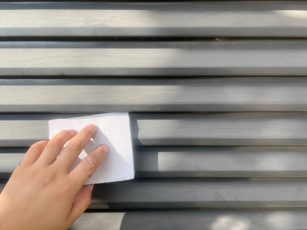 ケレン作業です。