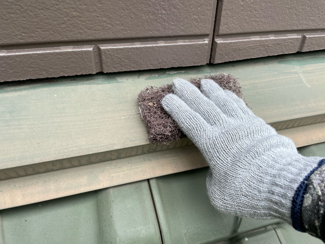 ケレン作業です。