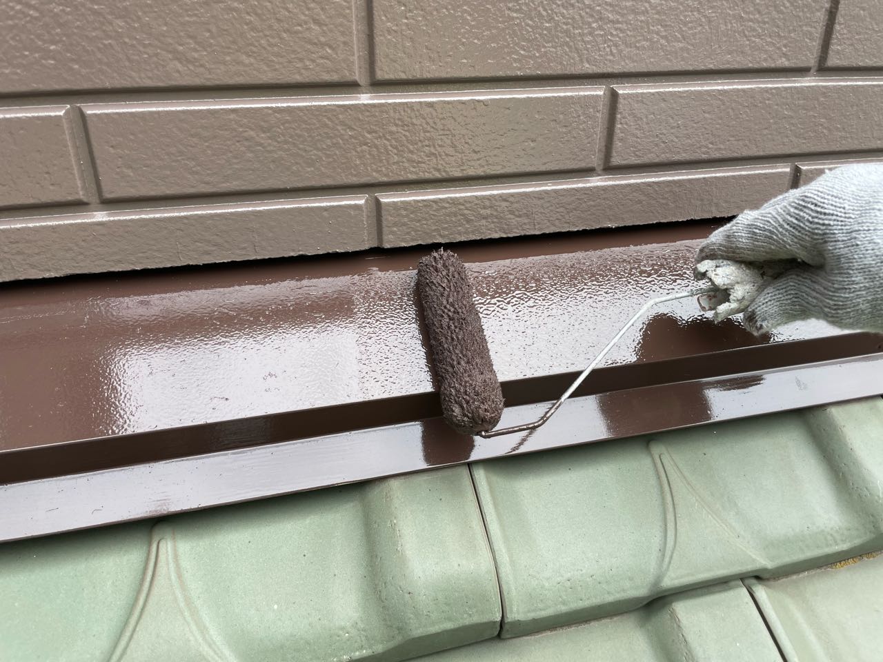 仕上げ塗装2回目です。