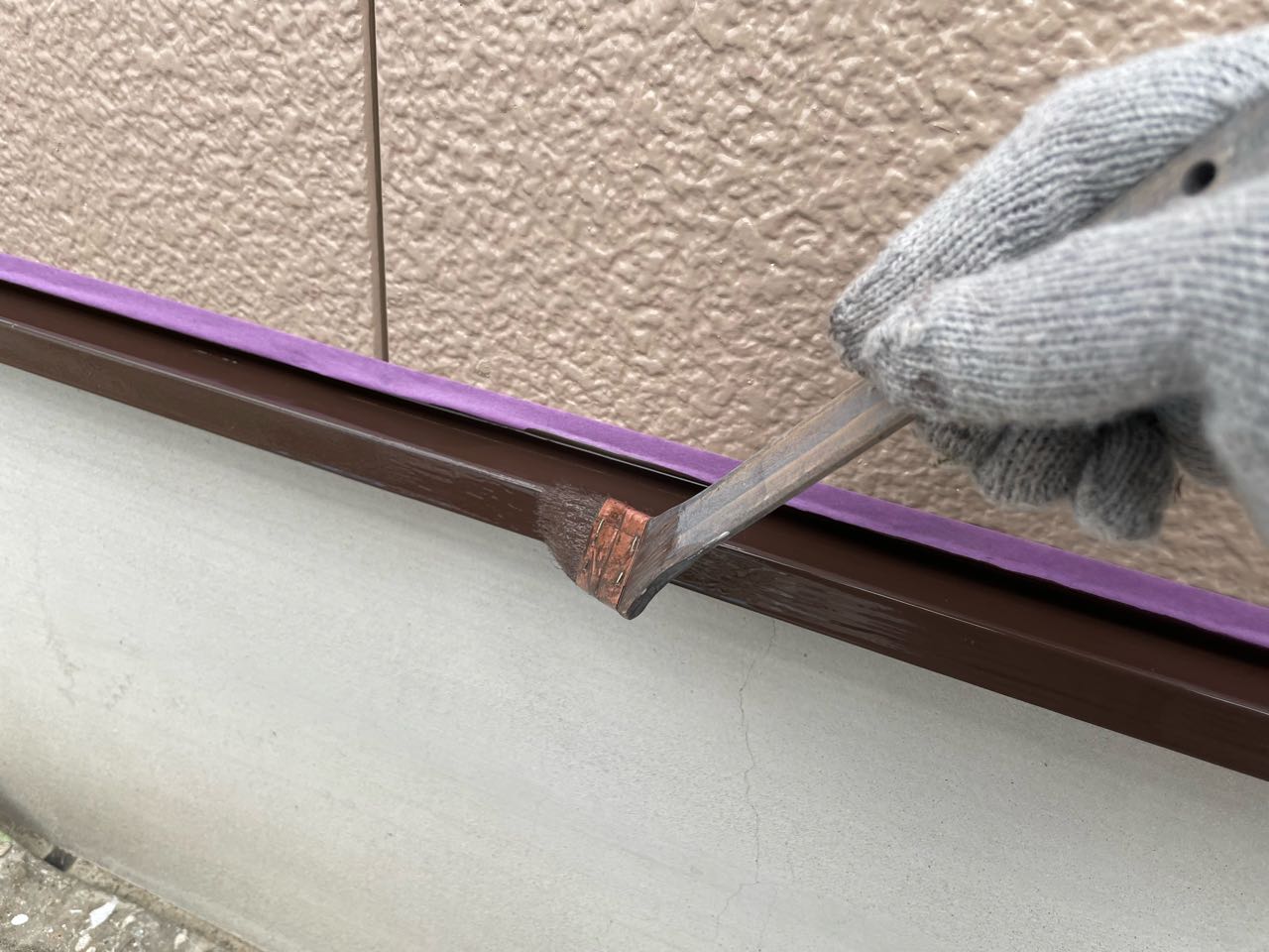 仕上げ塗装2回目です。