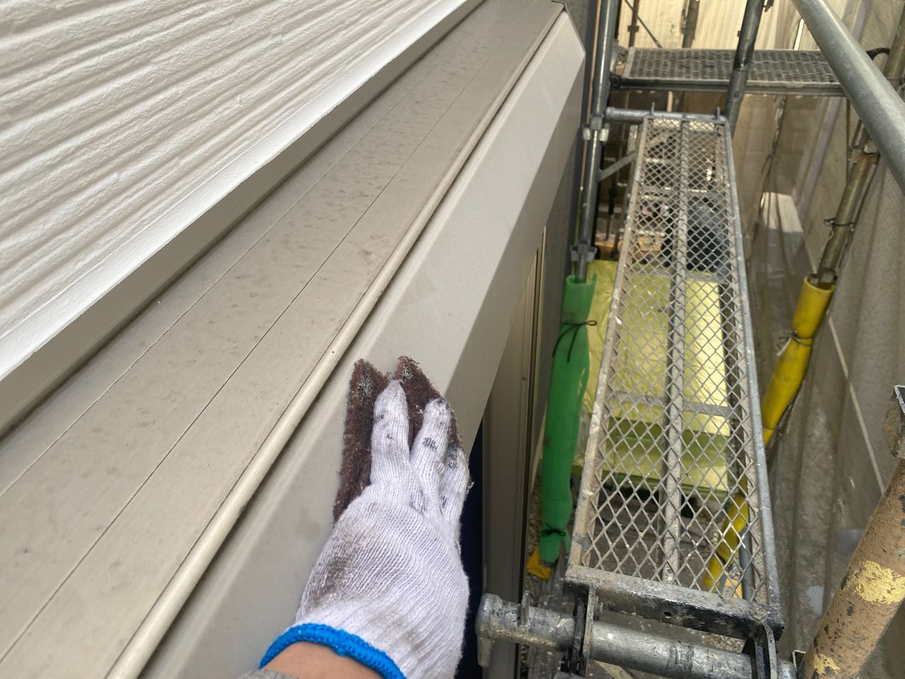 ケレン作業です。