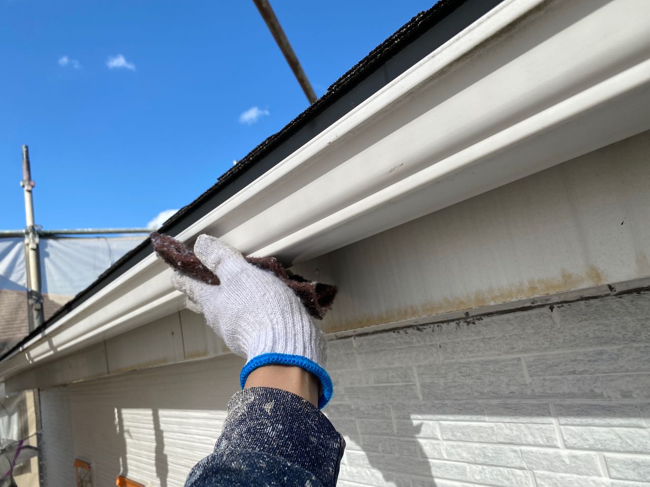 ケレン作業です。