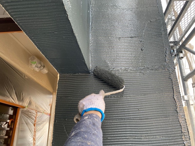 仕上げ塗装2回目です。