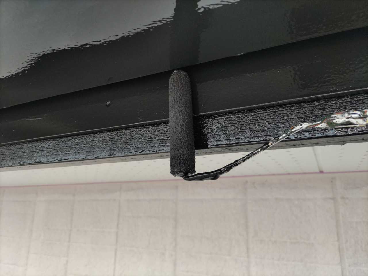 仕上げ塗装2回目です。
