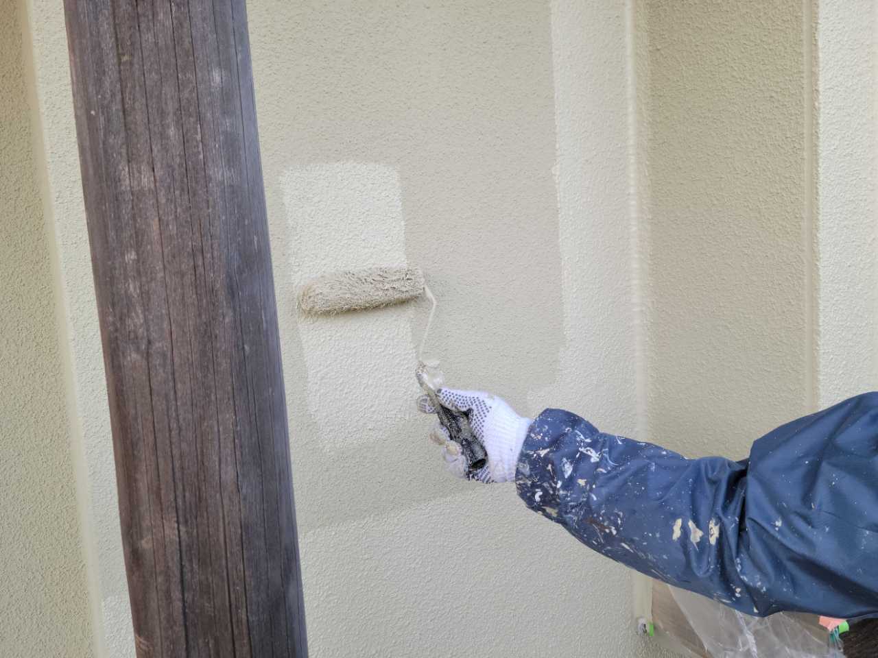 仕上げ塗装2回目です。