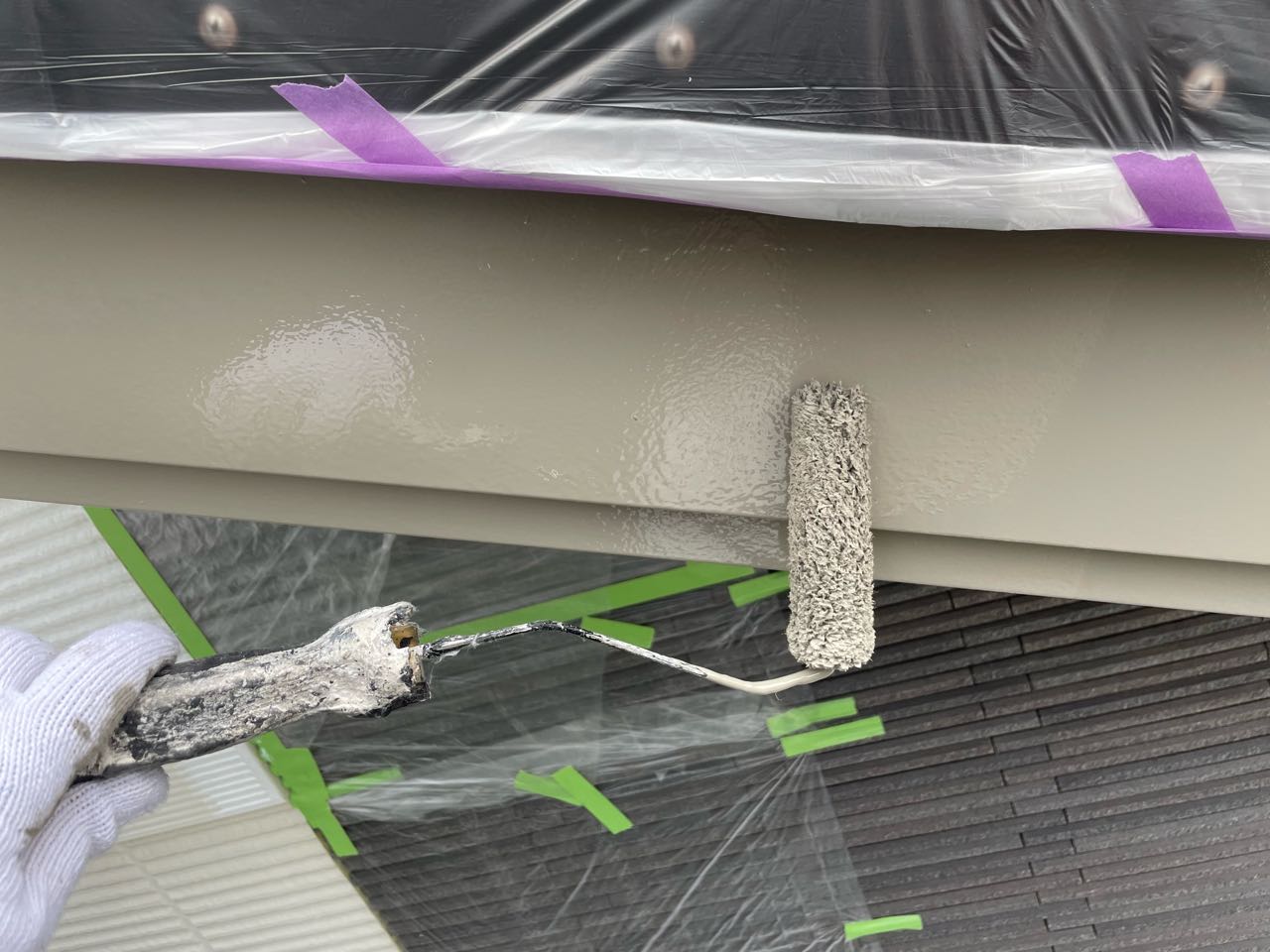 仕上げ塗装2回目です。