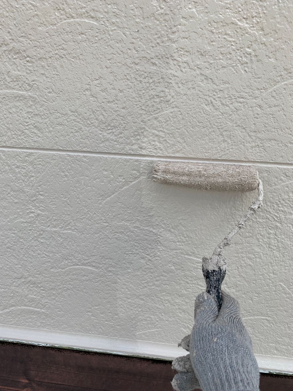 仕上げ塗装2回目です。