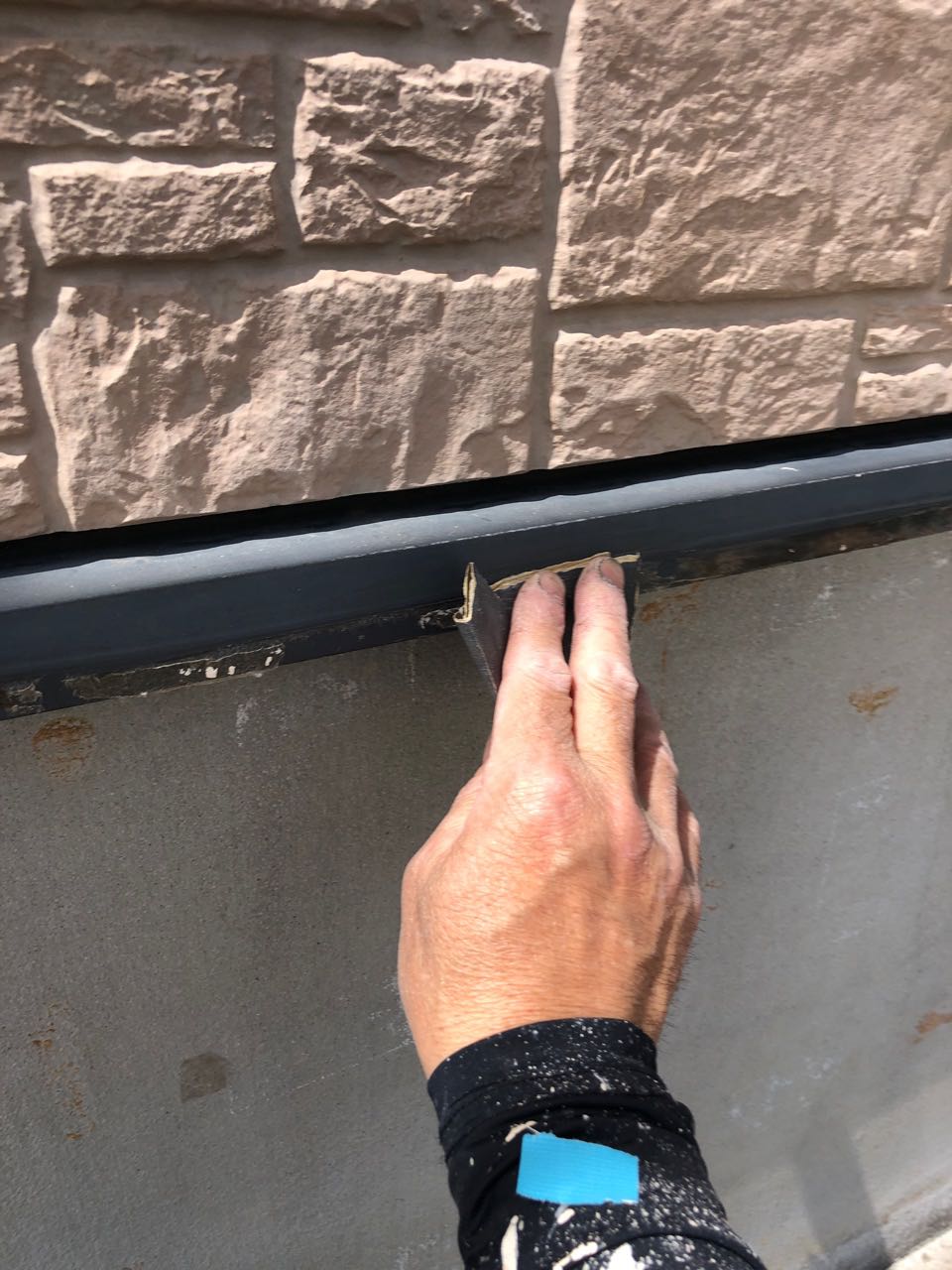 ケレン作業です。