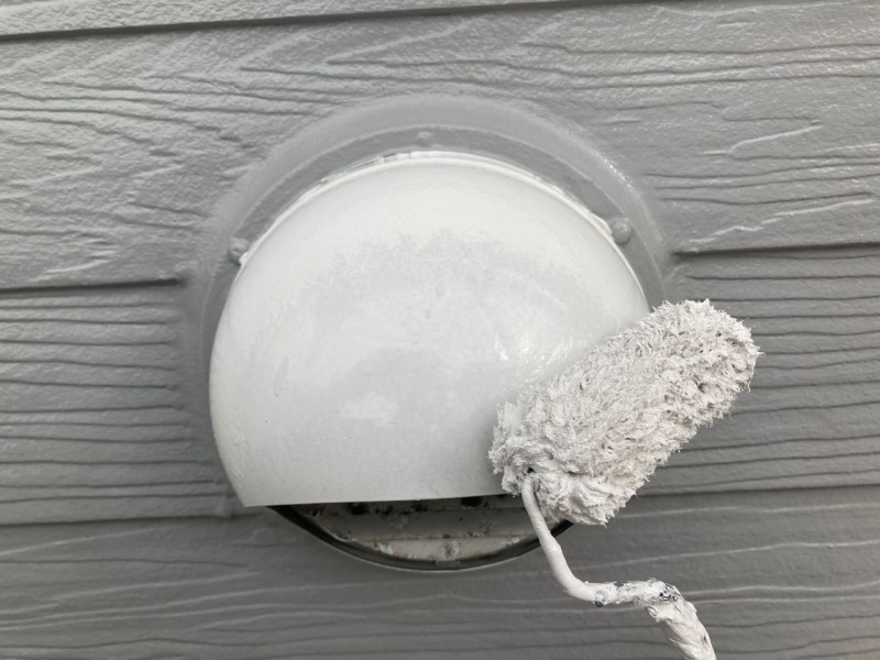 仕上げ塗装2回目です。