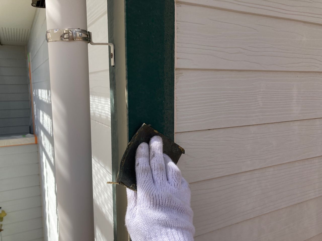 ケレン作業です。