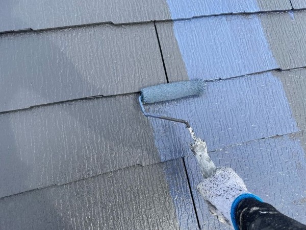 仕上げ塗装2回目です。