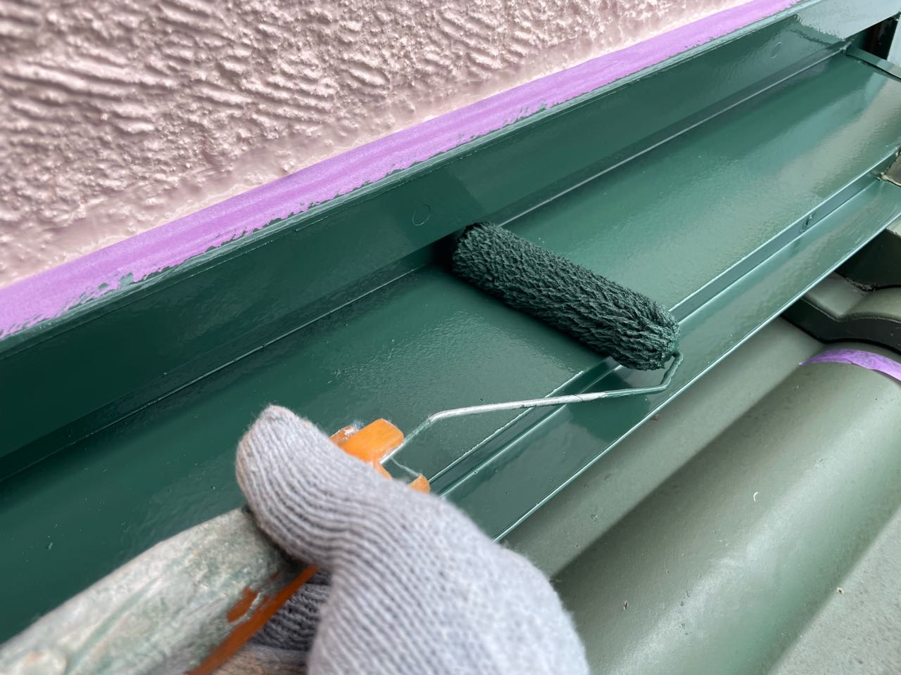 仕上げ塗装2回目です。