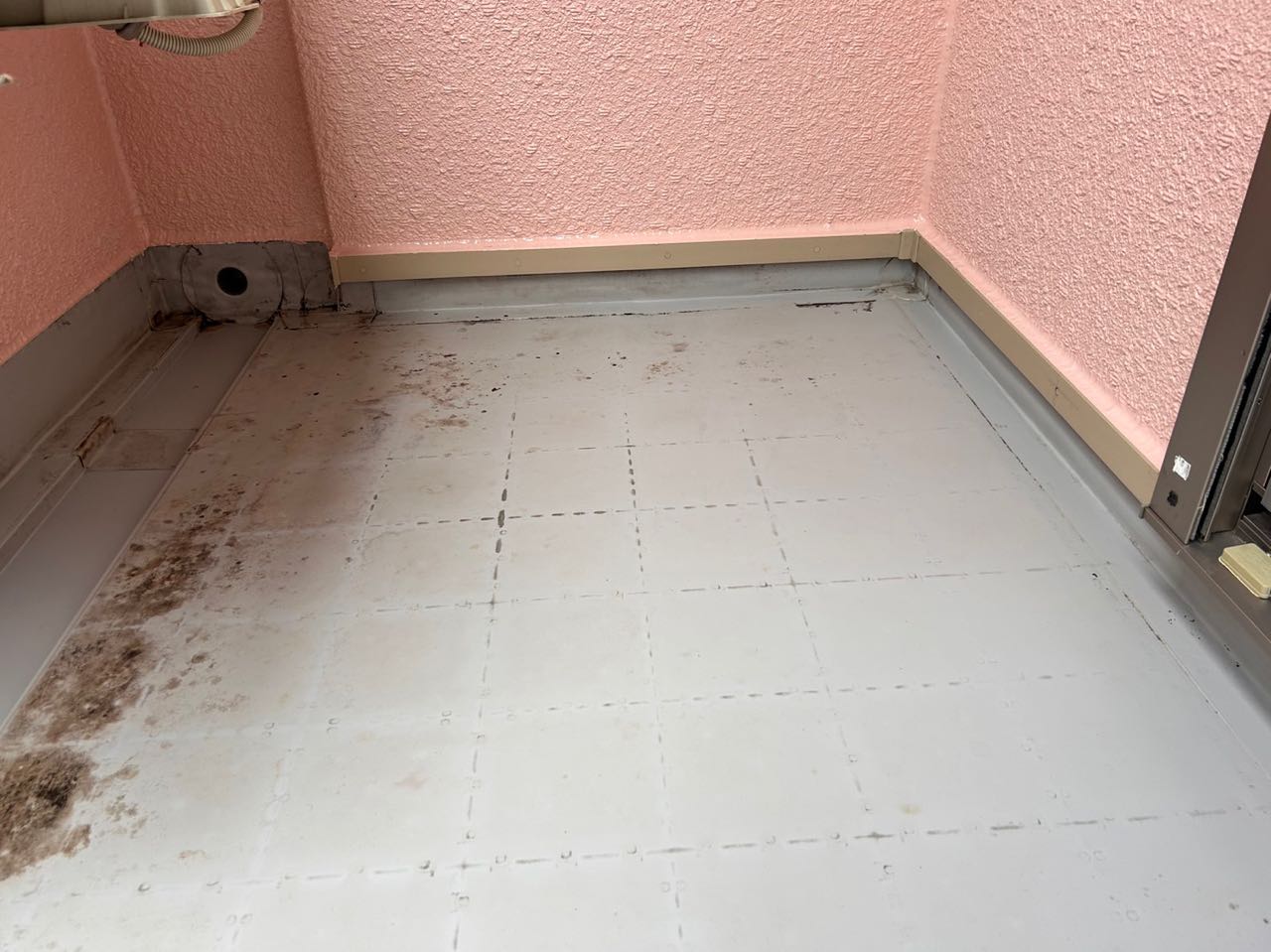 ケレン作業です。