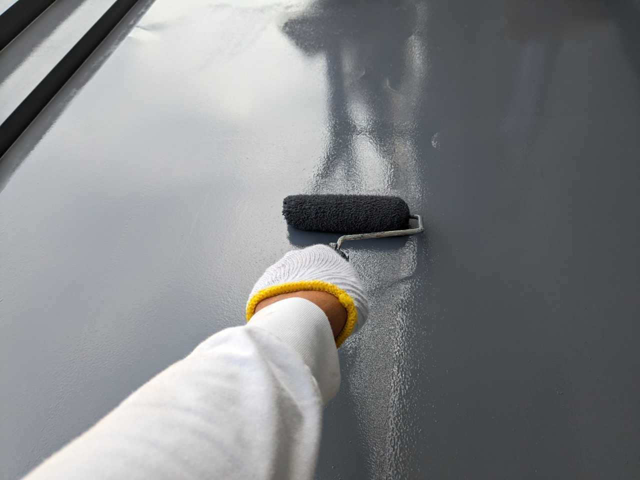 仕上げ塗装2回目です。